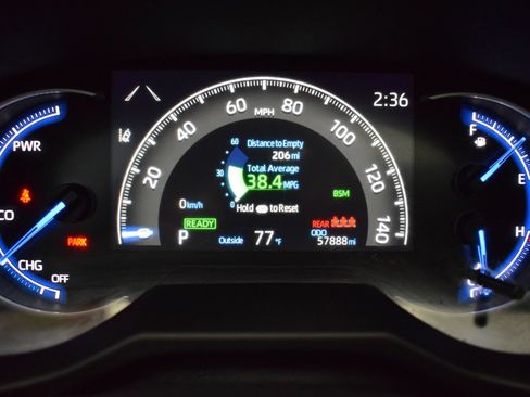Used 2024 Toyota RAV4 XLE Premium w/ Weather Package AWD/4WD image 19