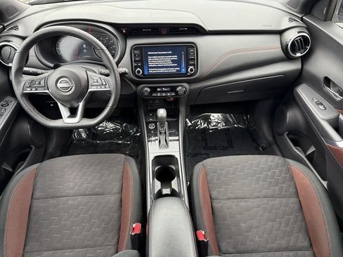Used 2024 Nissan Kicks SR image 20