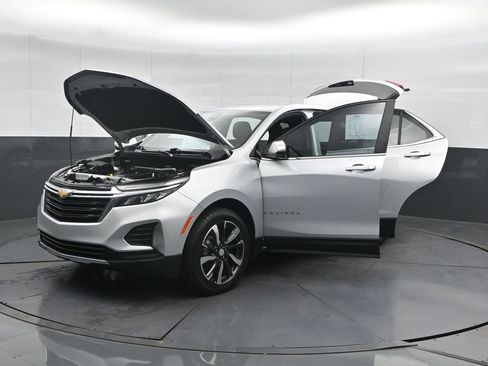 Used 2022 Chevrolet Equinox LT FWD image 56