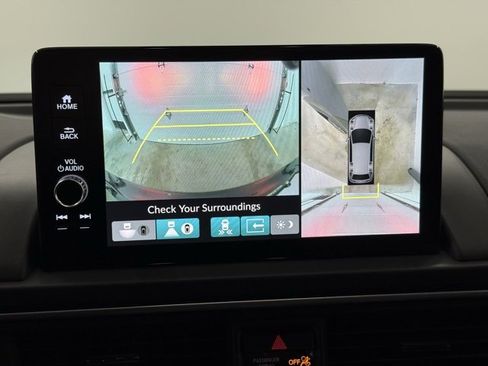 Certified 2025 Honda Pilot Elite image 40