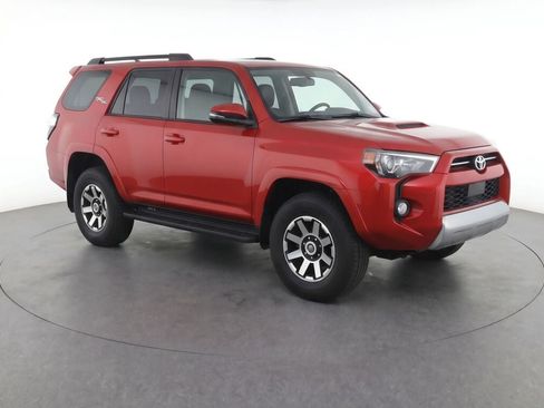 Certified 2023 Toyota 4Runner TRD Off-Road Premium w/ Moonroof Package AWD/4WD image 37