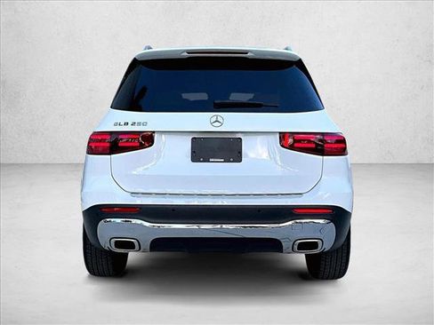 Used 2025 Mercedes-Benz GLB 250 GLB 250 image 4