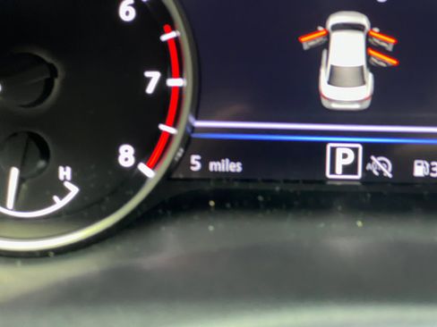 New 2025 Nissan Sentra SR image 11