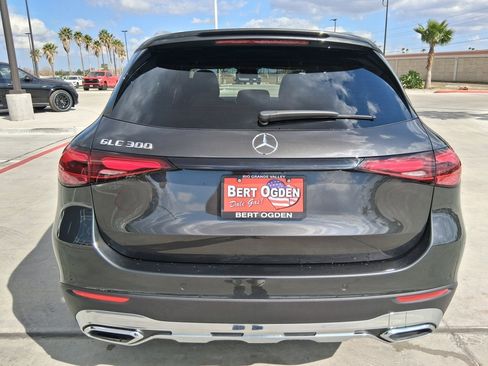 Certified 2026 Mercedes-Benz GLC 300 image 7