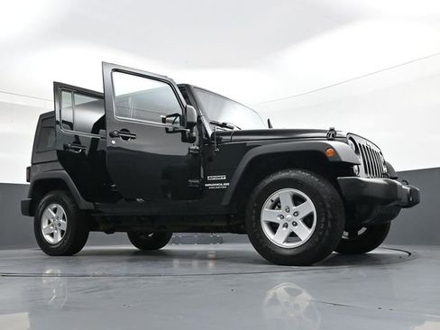 Used 2017 Jeep Wrangler Unlimited Sport w/ Quick Order Package 24S image 41