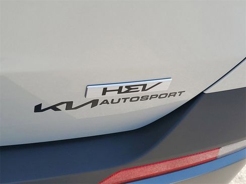 New 2026 Kia Carnival SX image 30