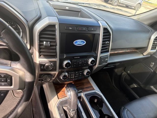 Used 2020 Ford F150 Lariat w/ Equipment Group 502A Luxury AWD/4WD image 15