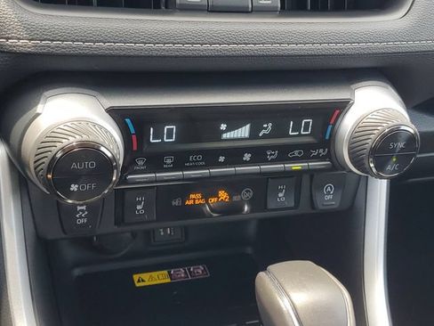 Used 2023 Toyota RAV4 XLE Premium AWD/4WD image 29