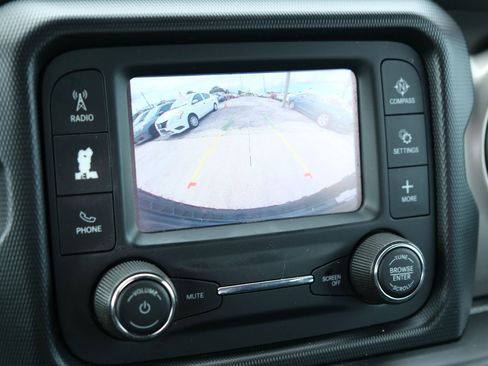 Used 2020 Jeep Wrangler Unlimited Sport image 26