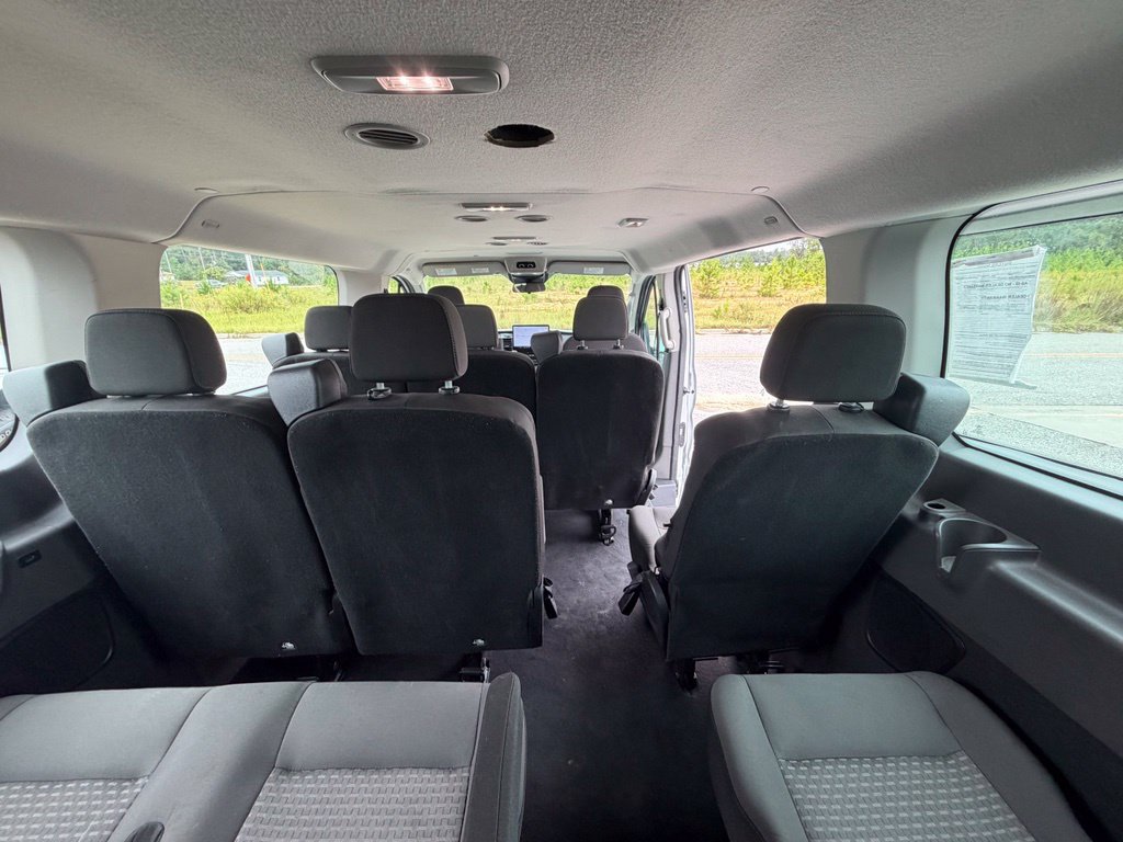 Used 2023 Ford Transit 350 XLT RWD image 36
