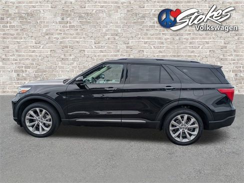 Used 2023 Ford Explorer Platinum w/ Technology Package image 7