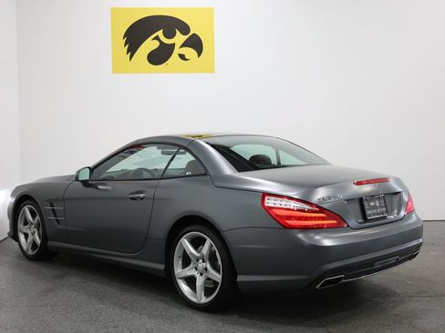 Used 2013 Mercedes-Benz SL 550 image 9