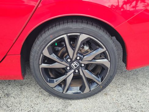 Used 2020 Honda Civic Sport image 8
