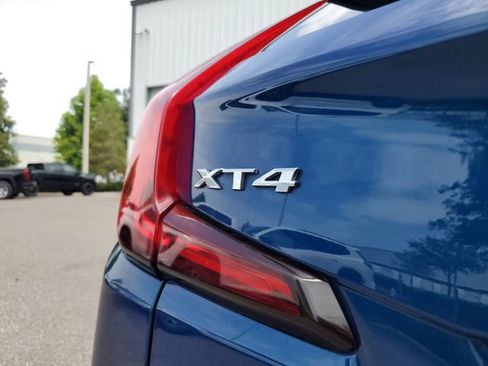Used 2019 Cadillac XT4 Luxury FWD image 7
