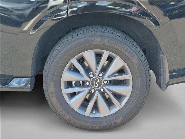 Used 2026 INFINITI QX80 Pure w/ Cargo Package AWD/4WD image 9