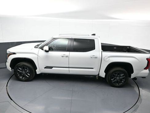 New 2024 Toyota Tundra Platinum image 41