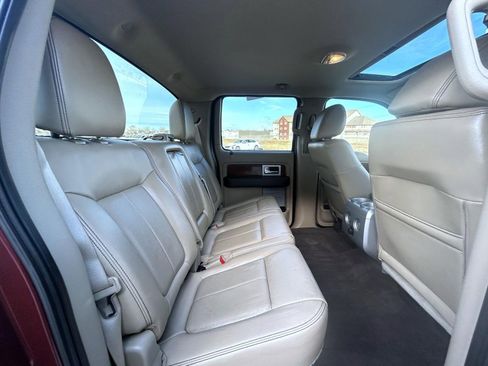 Used 2010 Ford F150 Lariat image 19