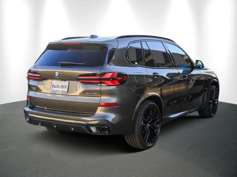 New 2026 BMW X5 sDrive40i w/ M Sport Package image 6