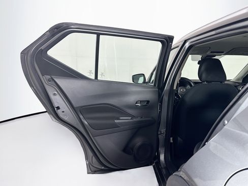 Used 2023 Nissan Kicks SV image 24