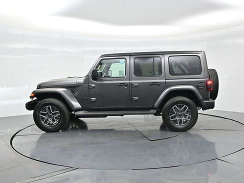 New 2026 Jeep Wrangler Sahara image 9
