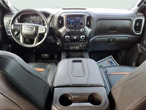 Used 2022 GMC Sierra 2500 AT4 image 12