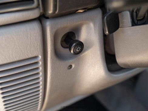 Used 1997 Jeep Wrangler Sport image 78