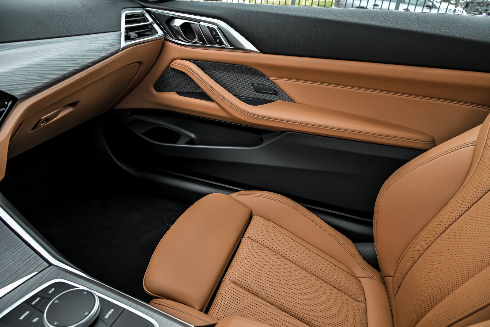 Used 2026 BMW 430i xDrive Coupe w/ Premium Package AWD/4WD image 40