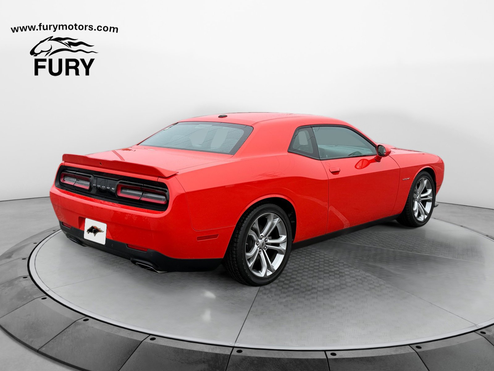 Used 2022 Dodge Challenger R/T RWD image 6