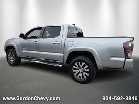 Used 2023 Toyota Tacoma Limited image 3