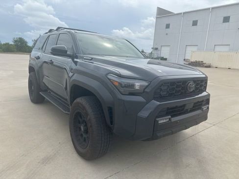 Used 2025 Toyota 4Runner TRD Off-Road Premium image 3