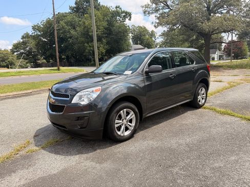 Used 2014 Chevrolet Equinox LS FWD image 1