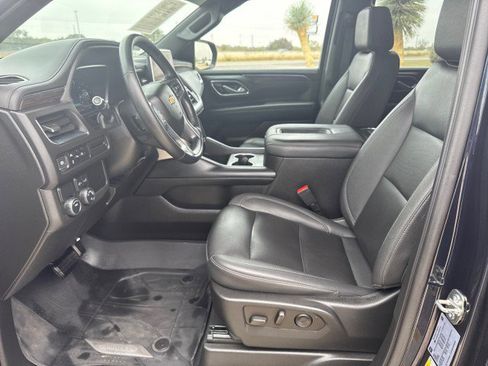 Used 2023 Chevrolet Tahoe LT image 5