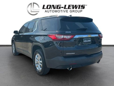 Used 2019 Chevrolet Traverse LT FWD image 4