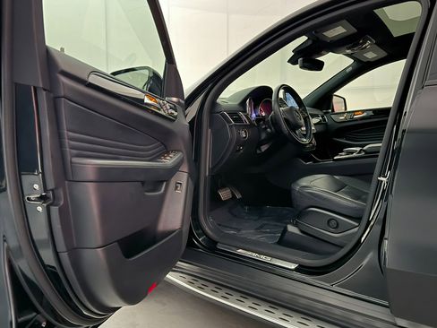 Used 2019 Mercedes-Benz GLE 43 AMG 4MATIC Coupe image 16