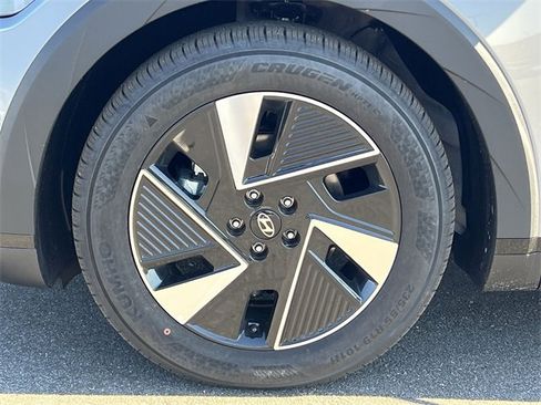 New 2026 Hyundai Ioniq 5 SE image 38