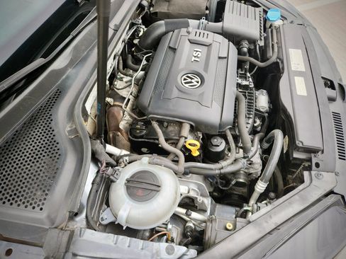 Used 2017 Volkswagen Golf Alltrack SE image 16