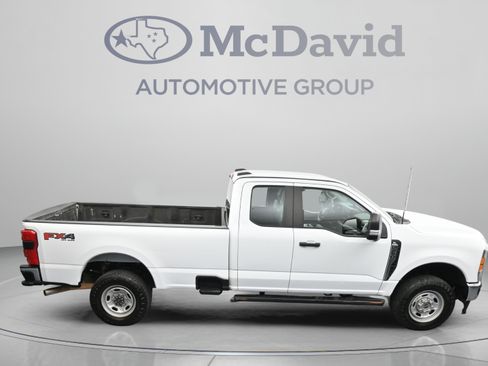 Used 2023 Ford F250 XL w/ 360-Degree Camera Package AWD/4WD image 39