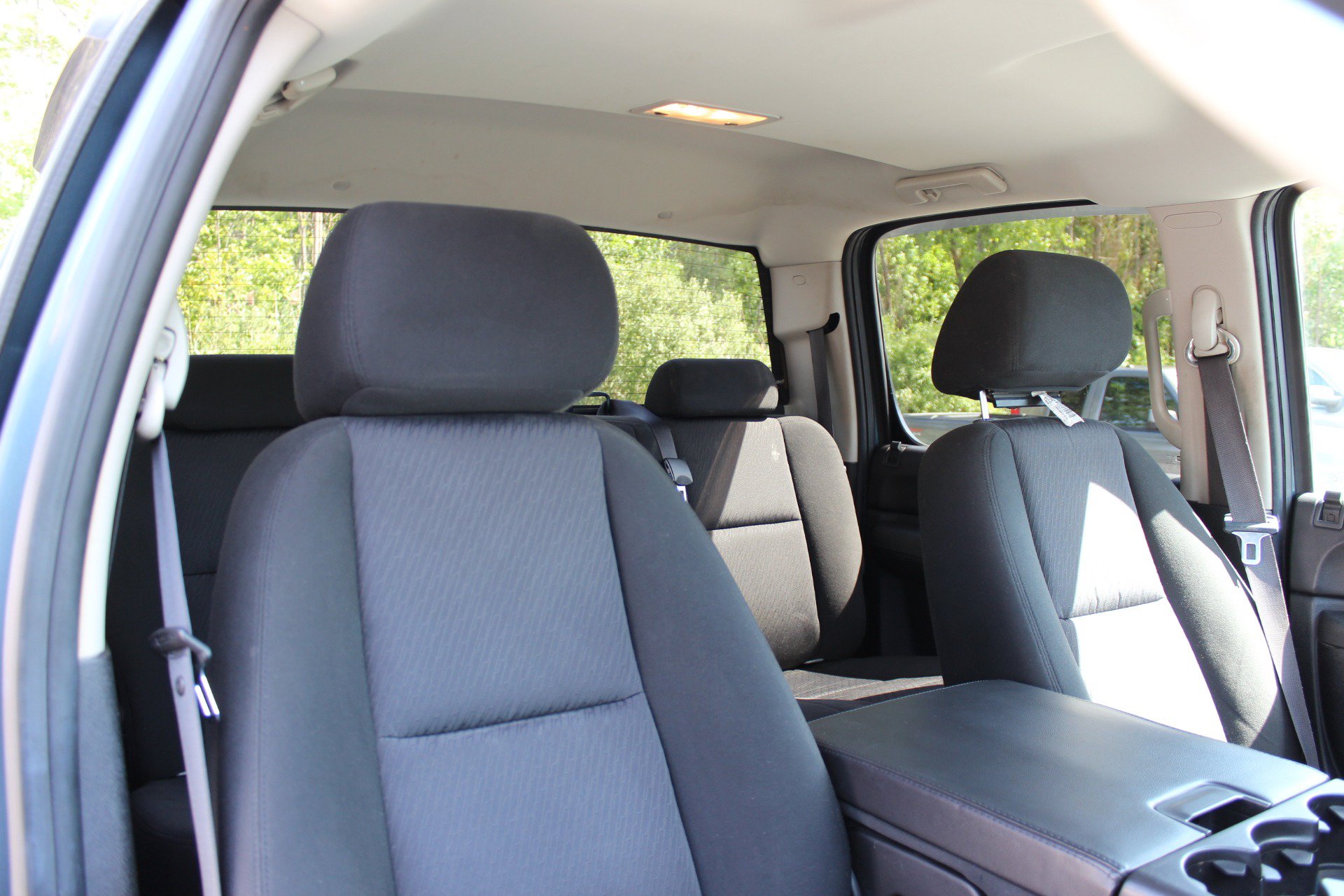 Used 2011 Chevrolet Silverado 2500 LT w/ Interior Plus Package AWD/4WD image 35