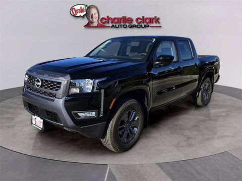 New 2025 Nissan Frontier SV w/ SV Convenience Package image 1