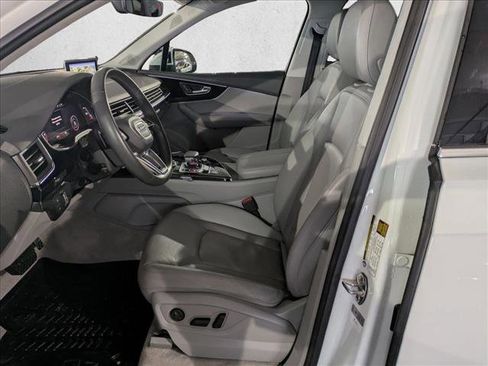 Used 2019 Audi Q7 3.0T Premium Plus w/ Premium Plus Package image 17
