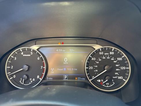 New 2025 Nissan Altima 2.5 SR image 10