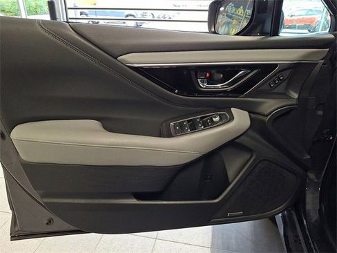 Certified 2025 Subaru Outback Limited image 12