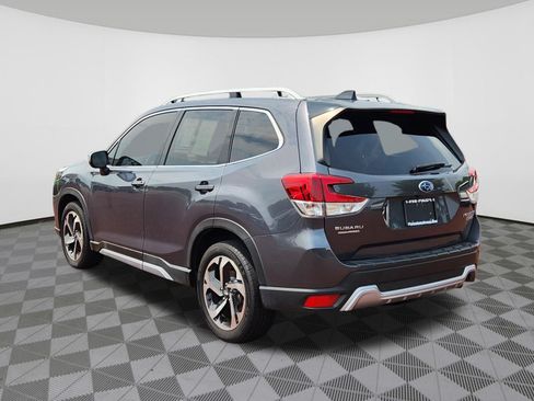 Used 2024 Subaru Forester Touring w/ POP Package 3 AWD/4WD image 3