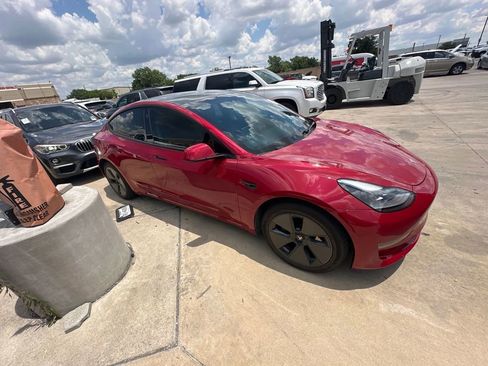 Used 2021 Tesla Model 3 Standard Range Plus RWD image 3