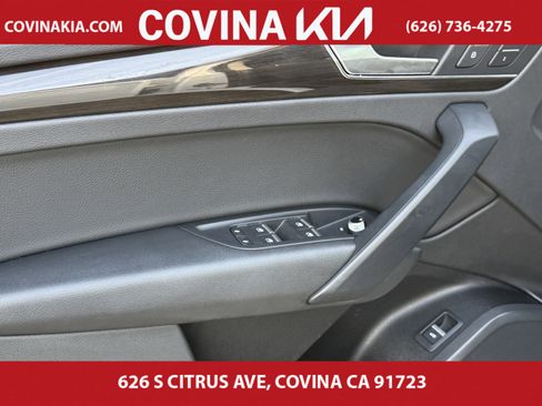 Used 2020 Audi Q5 2.0T Premium w/ Convenience Package image 13