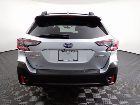 Used 2020 Subaru Outback Premium image 13