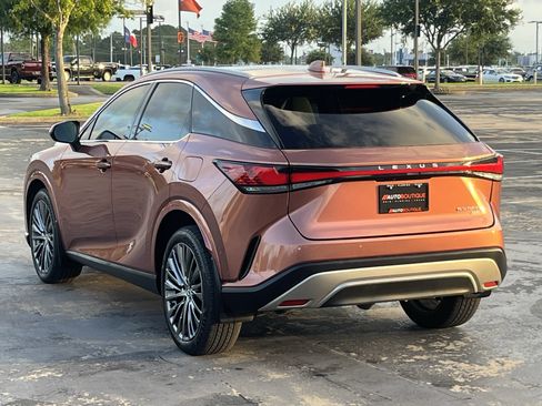 Used 2024 Lexus RX 350 AWD w/ Convenience Package image 8