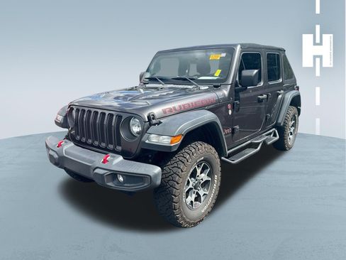 Used 2018 Jeep Wrangler Unlimited Rubicon AWD/4WD image 3
