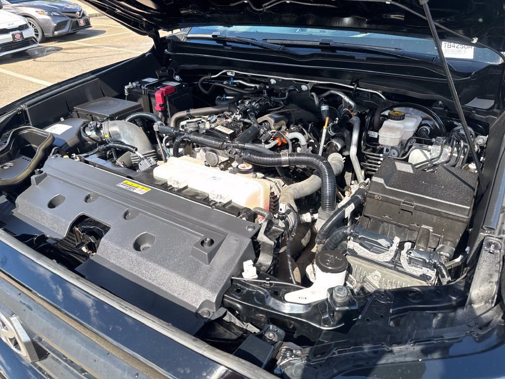 Used 2024 Toyota Tacoma SR5 AWD/4WD image 46