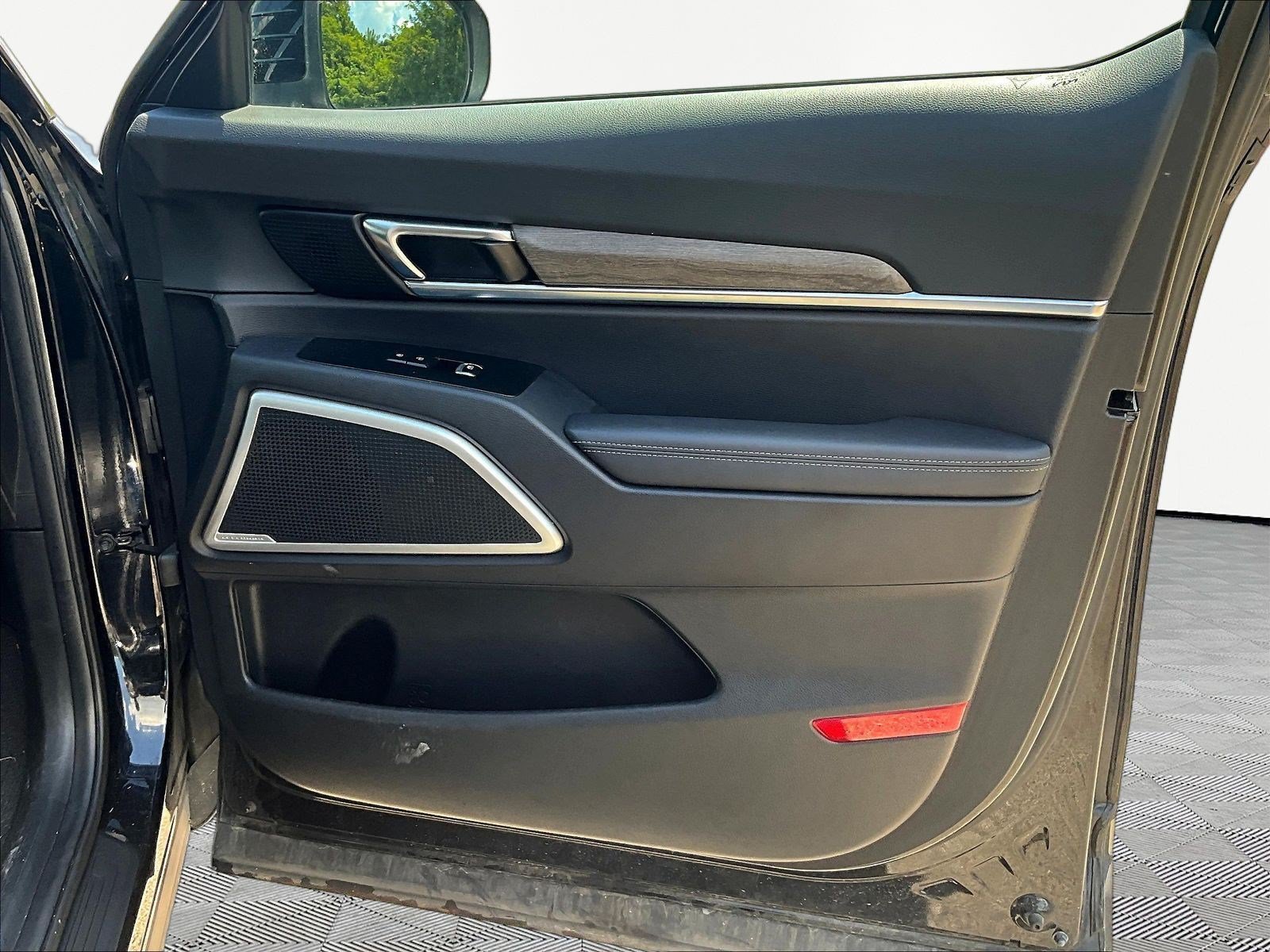 Used 2022 Kia Telluride EX AWD/4WD image 28